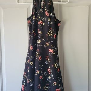 No boundaries floral dress size M (7-9)